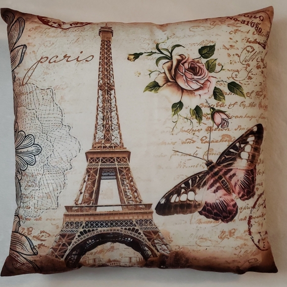 Other - 3/$35 Accent pillow cover Paris theme